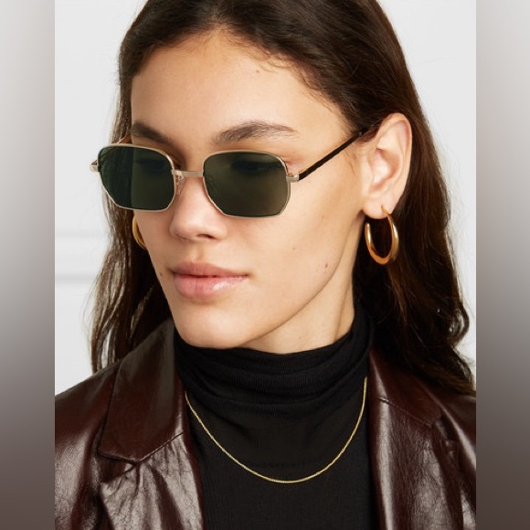 Le Specs Accessories Le Specs The Flash Sunglasses Gold Square Frame Poshmark